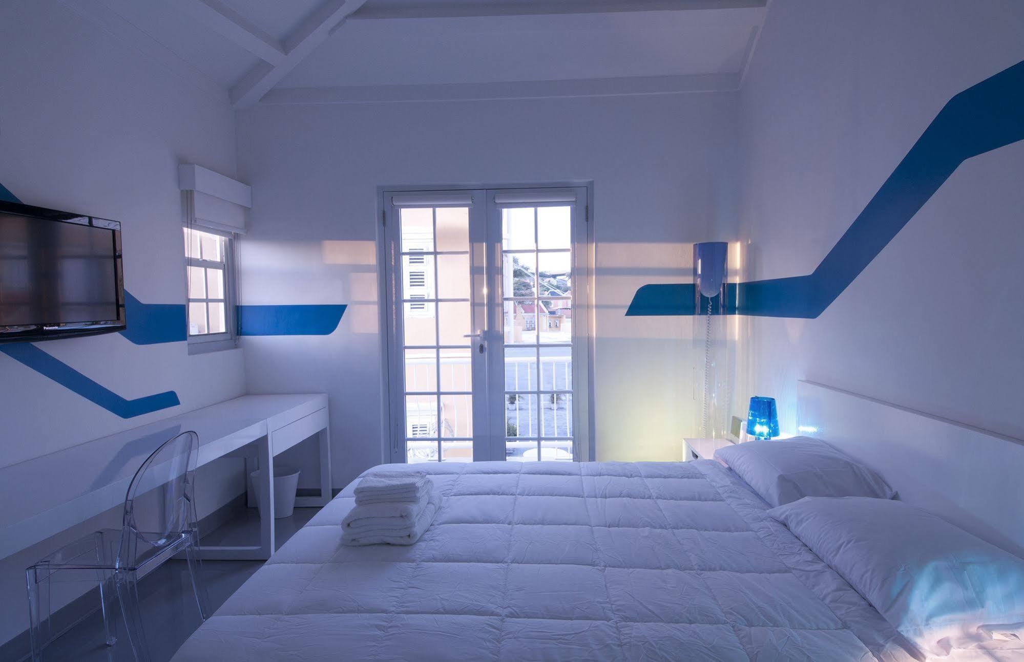 Wave Hotel & Cafe Curacao Eksteriør bilde